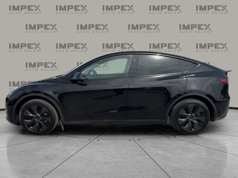 2025 Tesla Model Y - Image 2 of 21