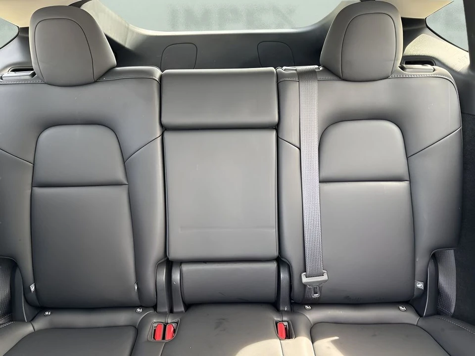 2025 Tesla Model Y - Image 12 of 21