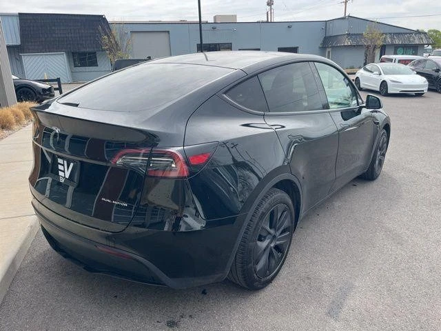 2025 Tesla Model Y - Image 8 of 21