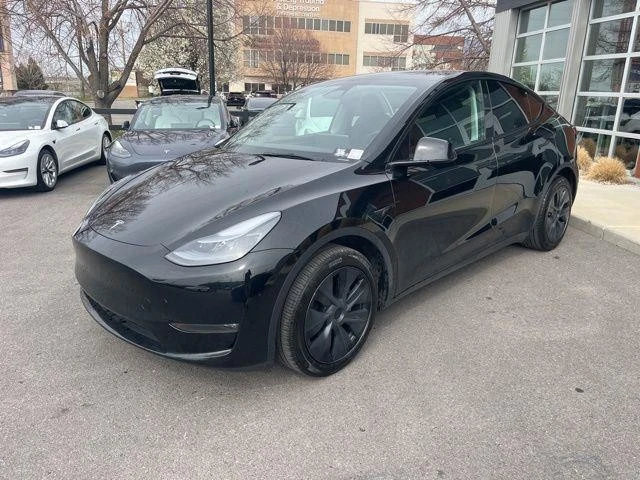 2025 Tesla Model Y - Image 4 of 21