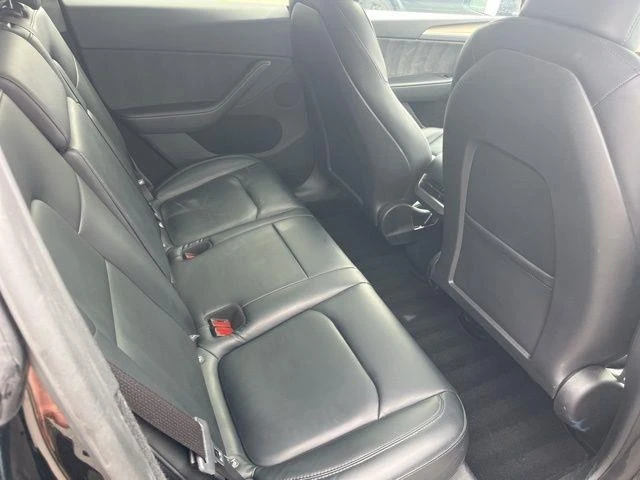2025 Tesla Model Y - Image 19 of 21