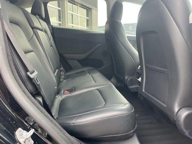 2025 Tesla Model Y - Image 20 of 21