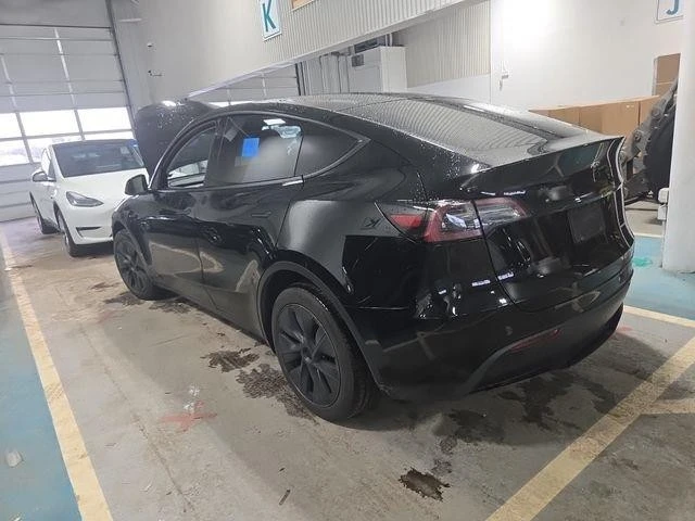 2025 Tesla Model Y - Image 2 of 9