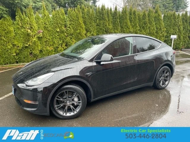 2025 Tesla Model Y - Image 3 of 21