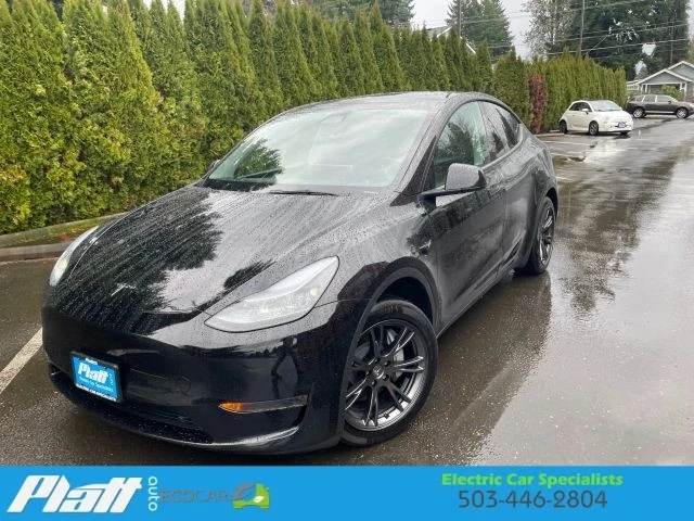 2025 Tesla Model Y - Image 2 of 21