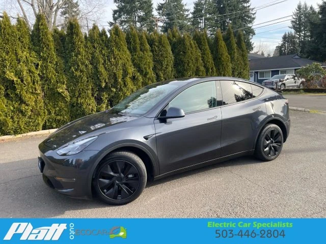 2025 Tesla Model Y - Image 3 of 12