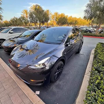 2025 Tesla Model Y Long Range