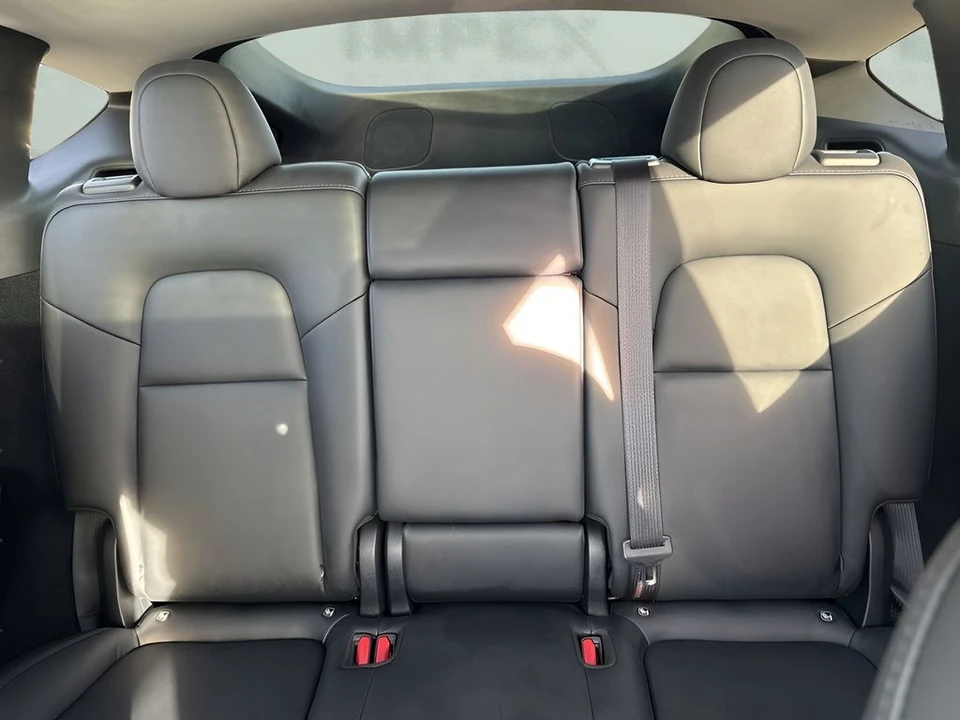 2025 Tesla Model Y Performance - Image 12 of 12