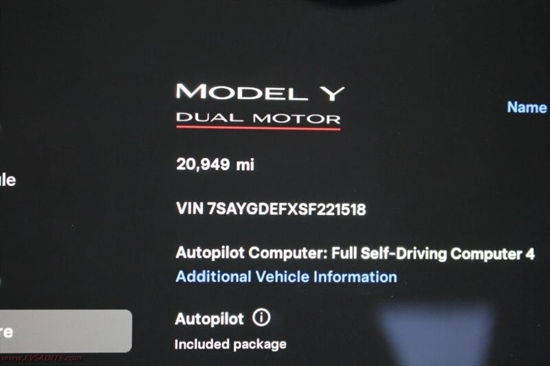 2025 Tesla Model Y Performance - Image 18 of 21