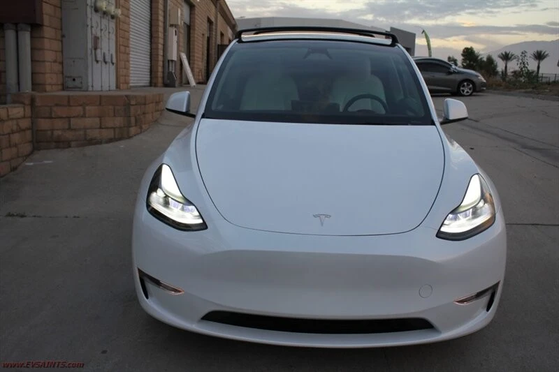 2025 Tesla Model Y Performance - Image 4 of 21