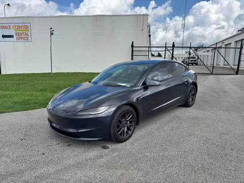 2025 Tesla Model 3 Long Range AWD