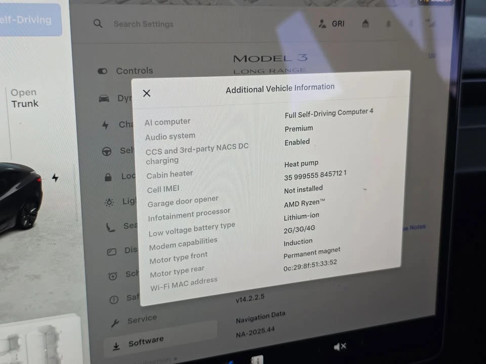 2025 Tesla Model 3 - Image 14 of 20