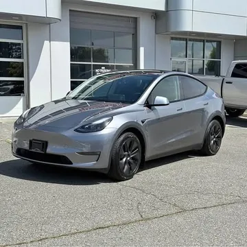 2025 Tesla Model Y Long Range AWD