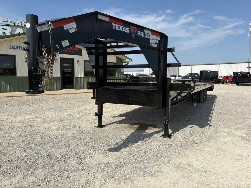 2025 Parts & Memorabilia Trailers - Image 3 of 14