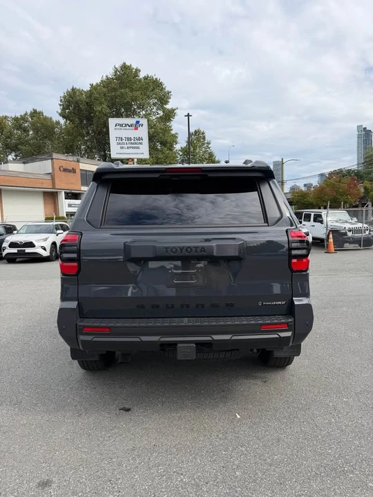 2025 Toyota 4Runner 6th Gen - Image 4 of 16