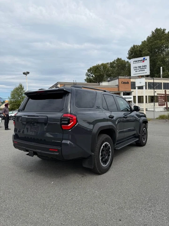 2025 Toyota 4Runner 6th Gen - Image 3 of 16