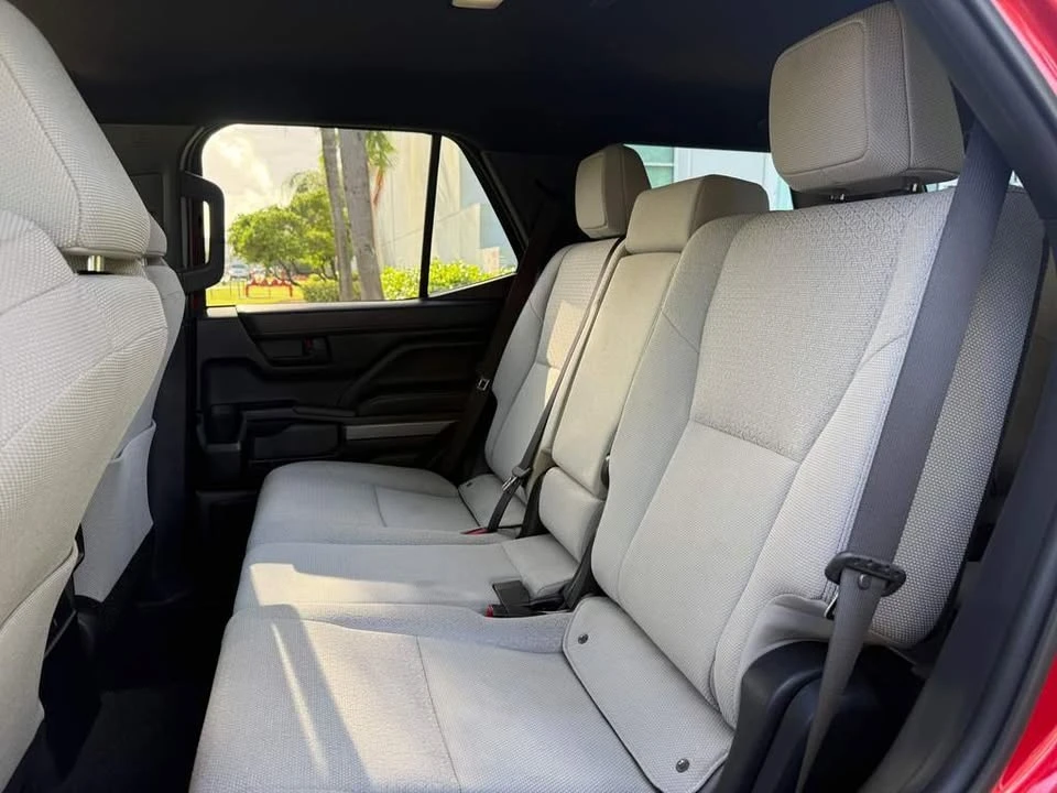 2025 Toyota 4Runner 6th Gen - Image 11 of 12