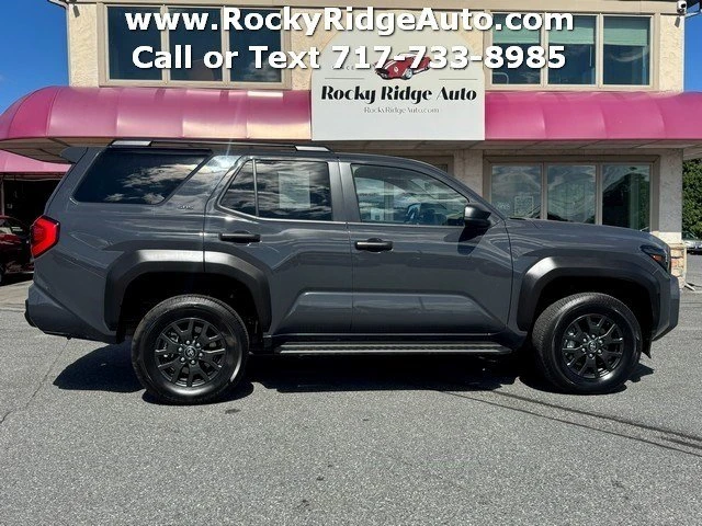 2025 Toyota 4Runner 6th Gen - Image 8 of 20