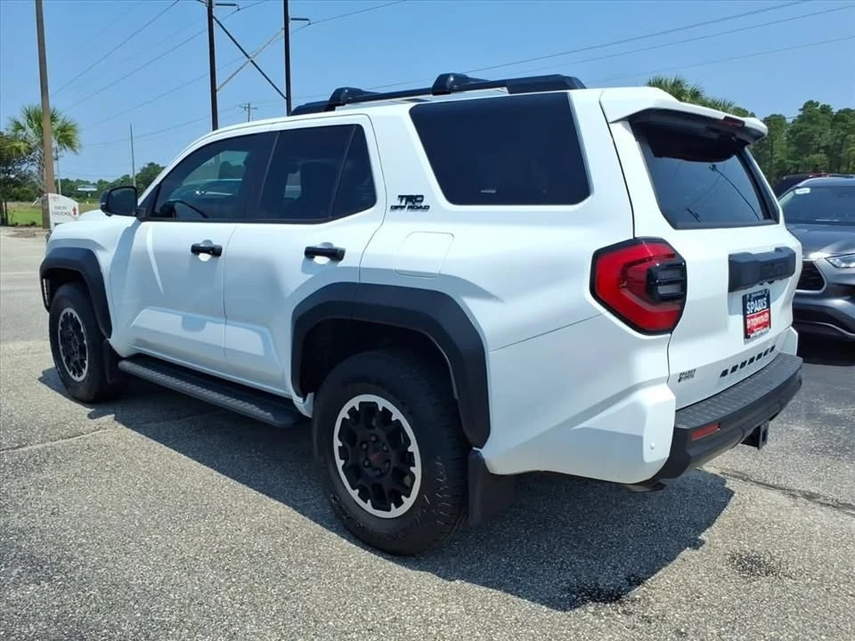 2025 Toyota 4Runner 6th Gen - Image 5 of 14