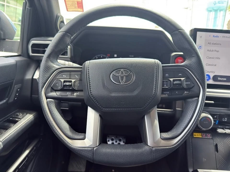 2025 Toyota 4Runner 6th Gen - Image 13 of 13