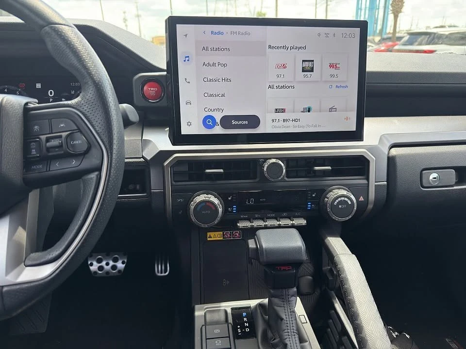 2025 Toyota 4Runner 6th Gen - Image 12 of 13