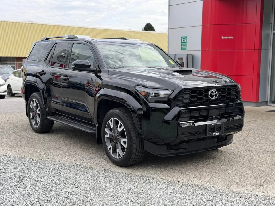 2025 Toyota 4Runner 6th Gen - Image 2 of 14