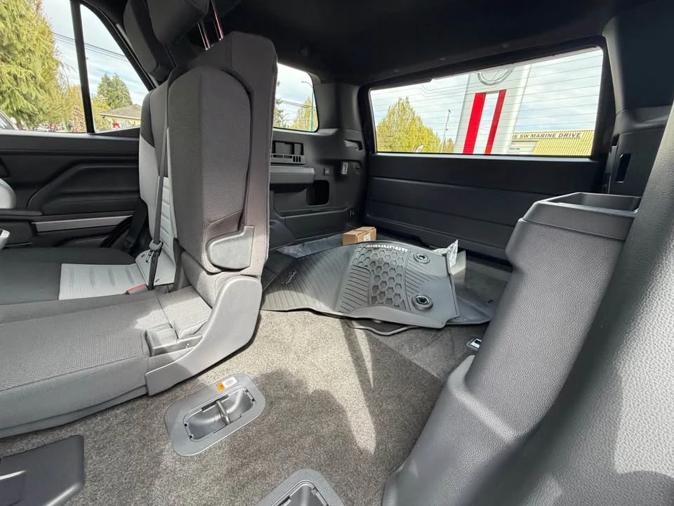 2025 Toyota 4Runner 6th Gen - Image 13 of 14
