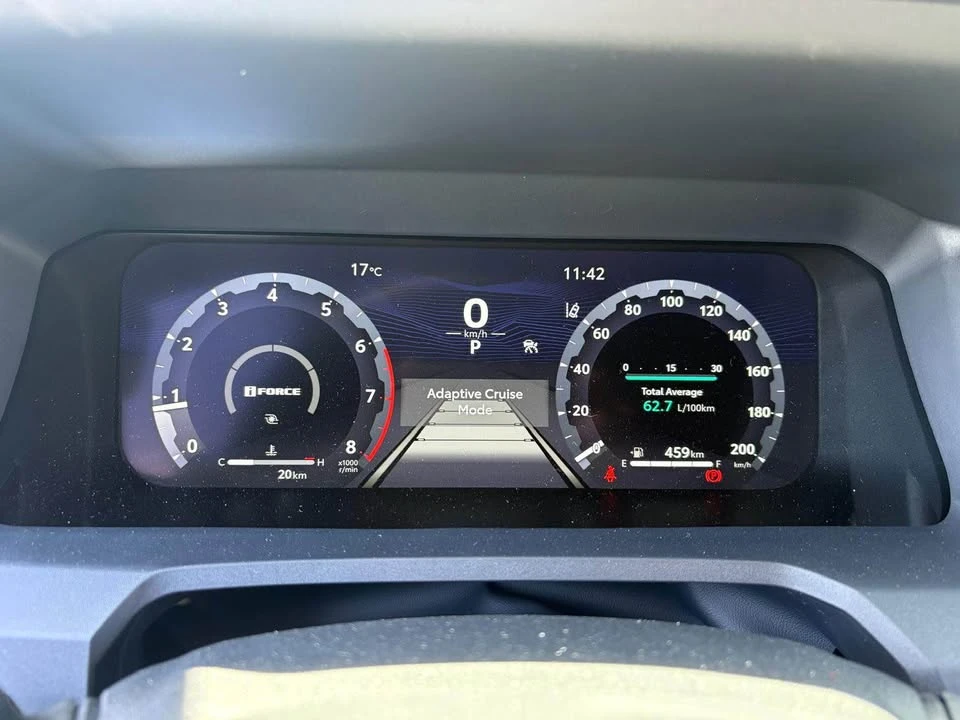 2025 Toyota 4Runner 6th Gen - Image 13 of 20