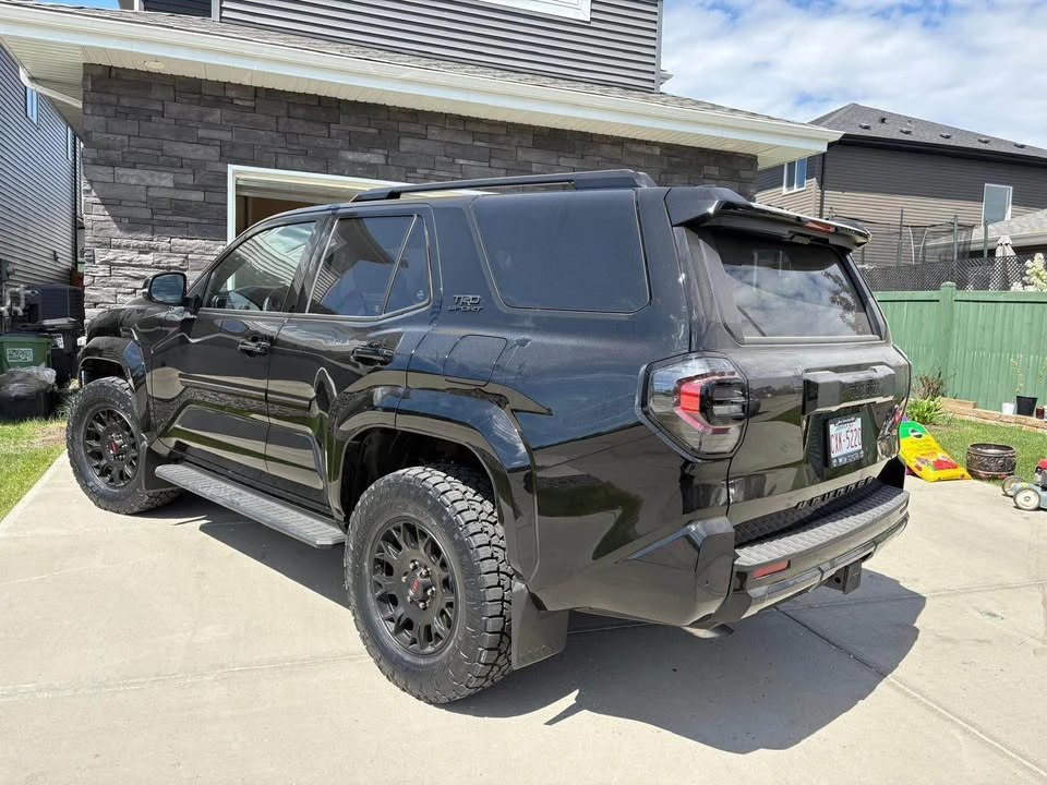 2025 Toyota 4Runner 6th Gen - Image 5 of 20