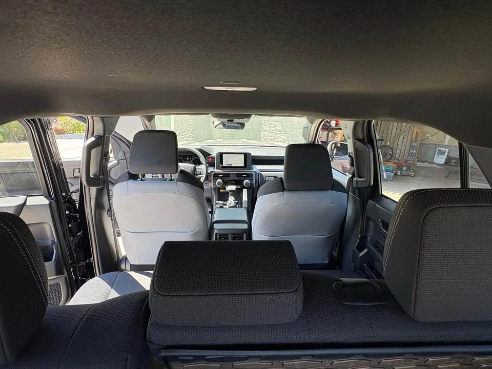 2025 Toyota 4Runner 6th Gen - Image 10 of 20
