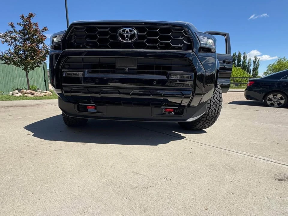 2025 Toyota 4Runner 6th Gen - Image 7 of 20