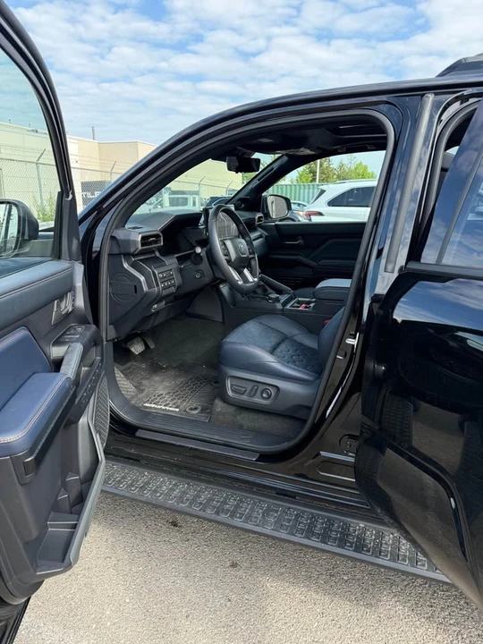 2025 Toyota 4Runner 6th Gen - Image 5 of 7