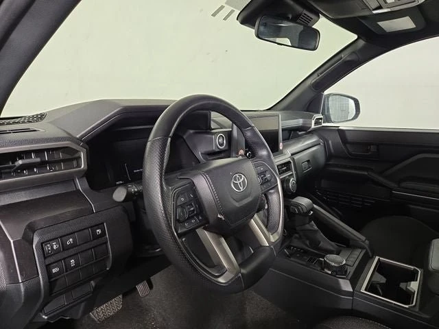 2025 Toyota 4Runner 6th Gen - Image 14 of 20