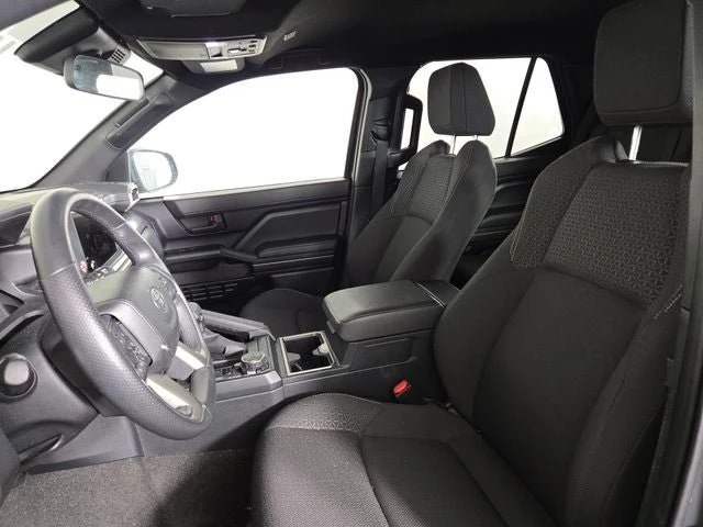 2025 Toyota 4Runner 6th Gen - Image 13 of 20