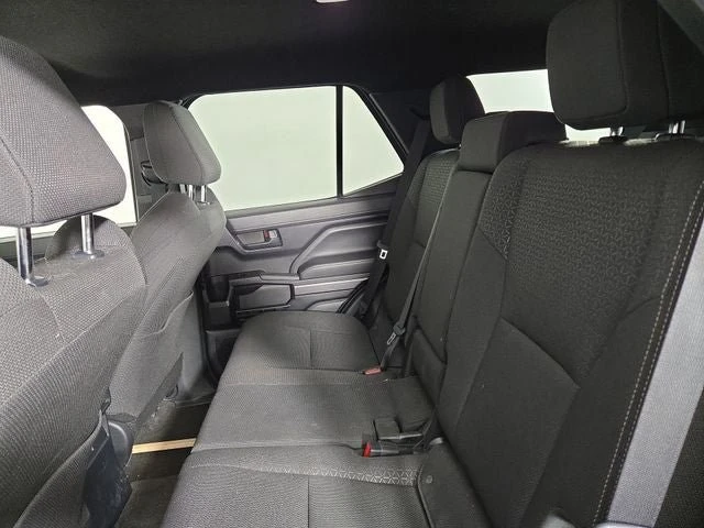 2025 Toyota 4Runner 6th Gen - Image 15 of 20