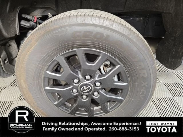 2025 Toyota 4Runner 6th Gen - Image 11 of 20
