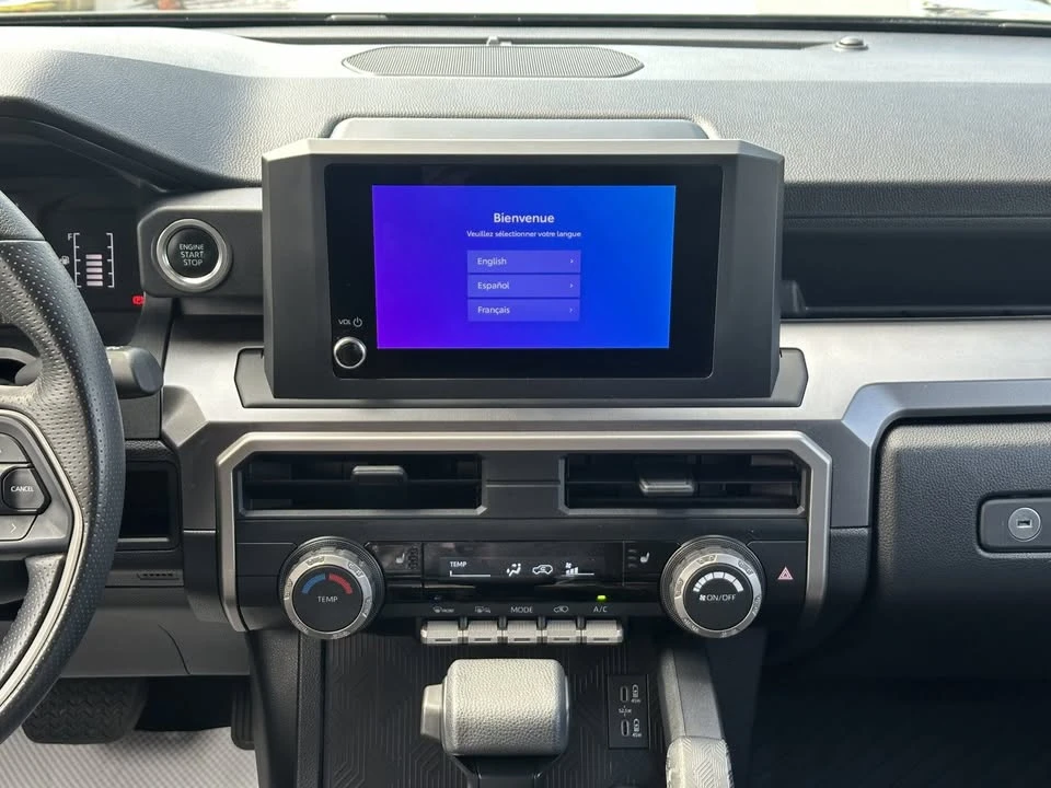 2025 Toyota 4Runner 6th Gen - Image 10 of 17