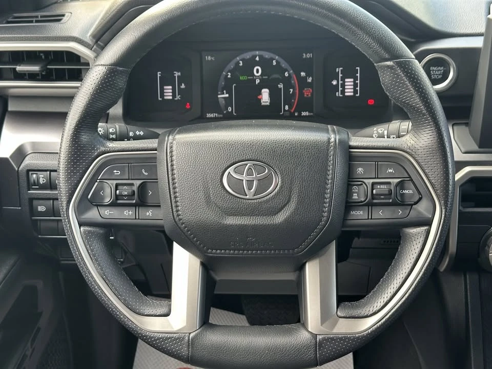 2025 Toyota 4Runner 6th Gen - Image 9 of 17