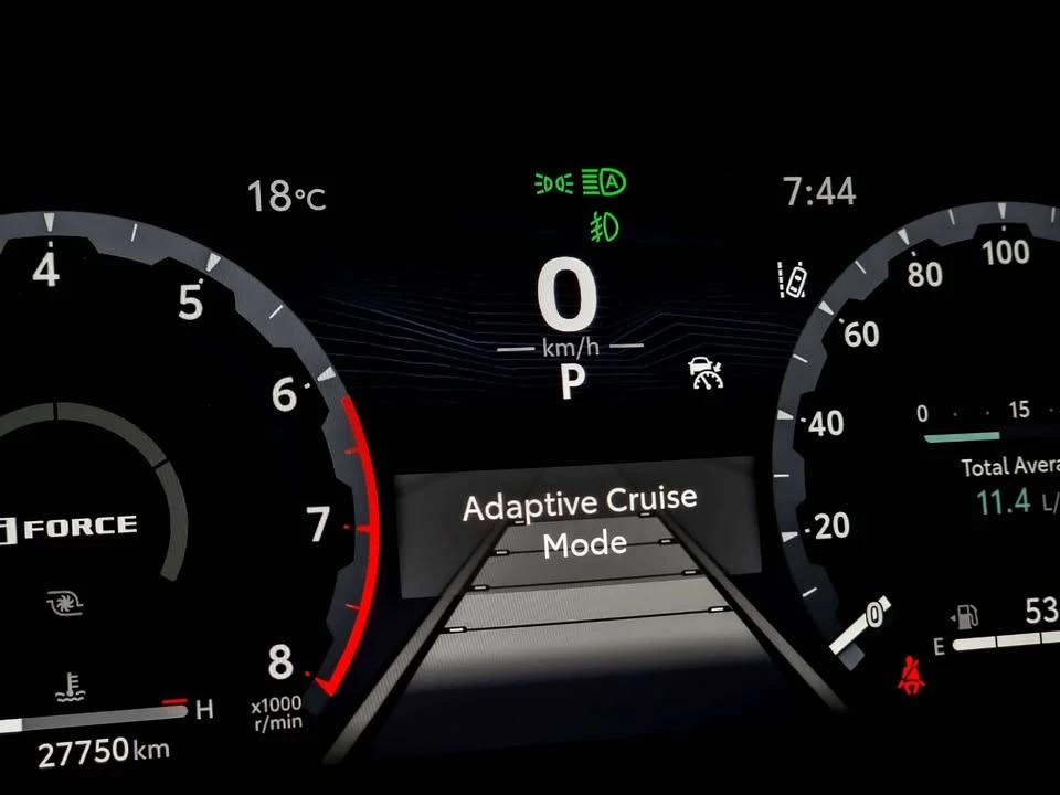 2025 Toyota 4Runner 6th Gen - Image 13 of 19