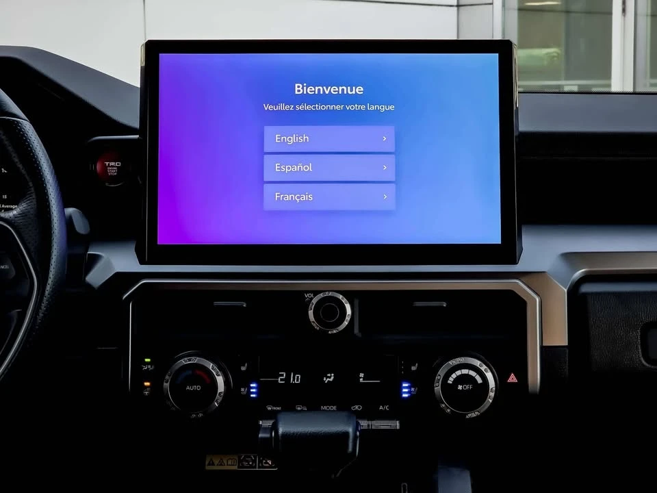 2025 Toyota 4Runner 6th Gen - Image 14 of 19