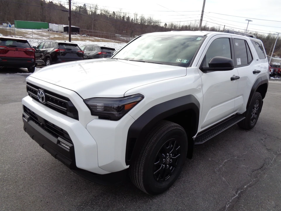 2025 Toyota 4Runner 6th Gen - Image 8 of 21