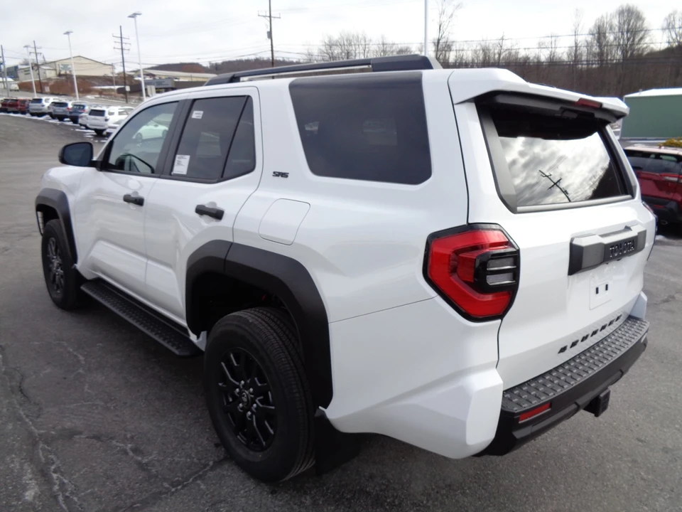 2025 Toyota 4Runner 6th Gen - Image 6 of 21