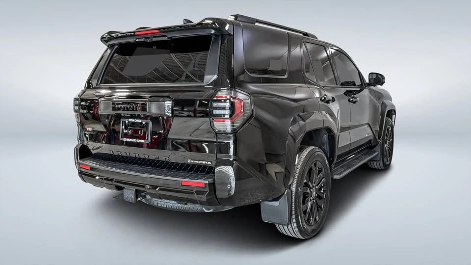 2025 Toyota 4Runner 6th Gen - Image 5 of 20