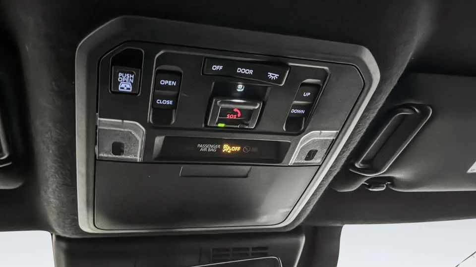 2025 Toyota 4Runner 6th Gen - Image 18 of 20