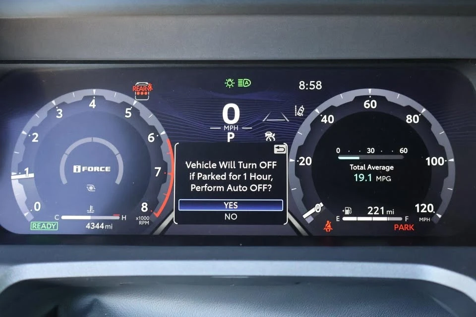 2025 Toyota 4Runner 6th Gen - Image 18 of 20