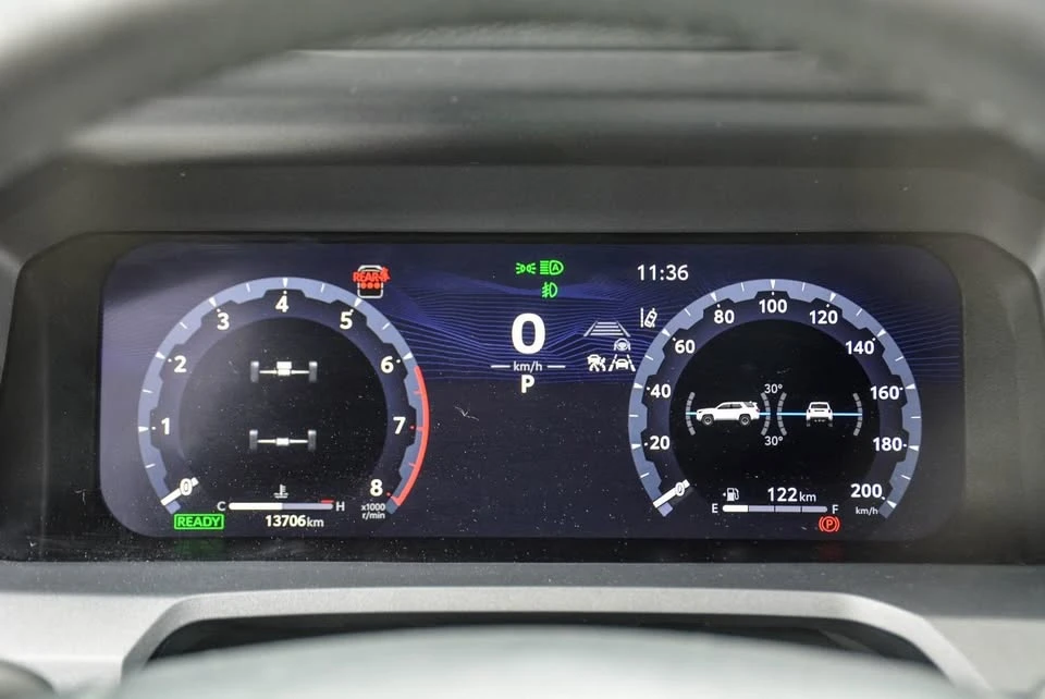 2025 Toyota 4Runner 6th Gen - Image 10 of 16