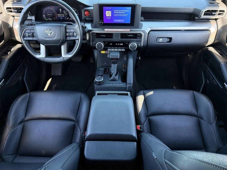 2025 Toyota 4Runner 6th Gen - Image 5 of 9
