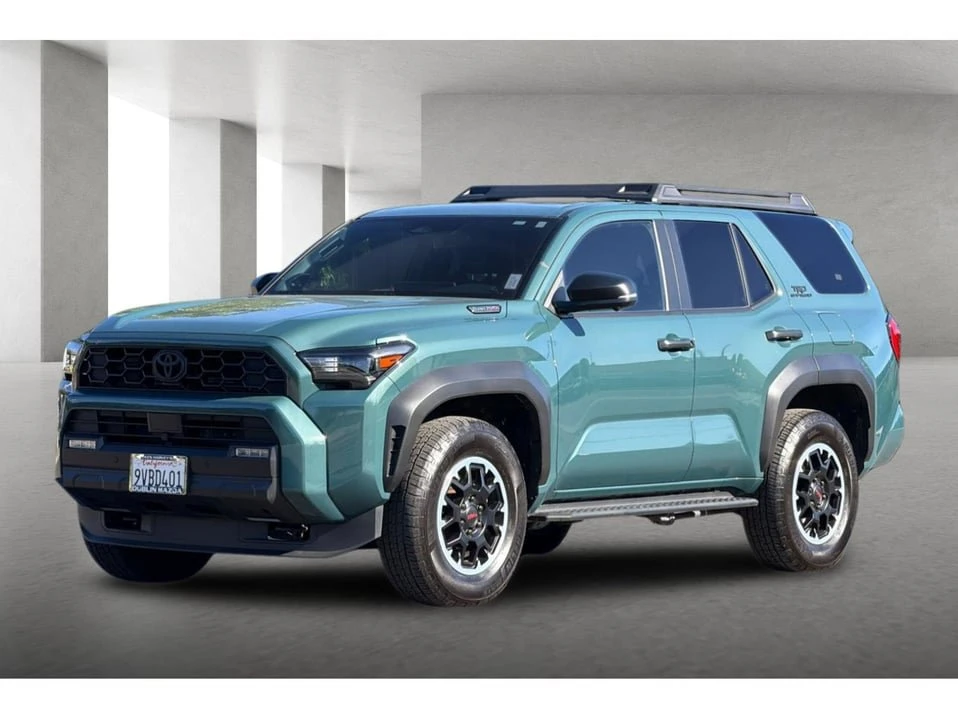 2025 Toyota 4Runner 6th Gen - Image 7 of 9