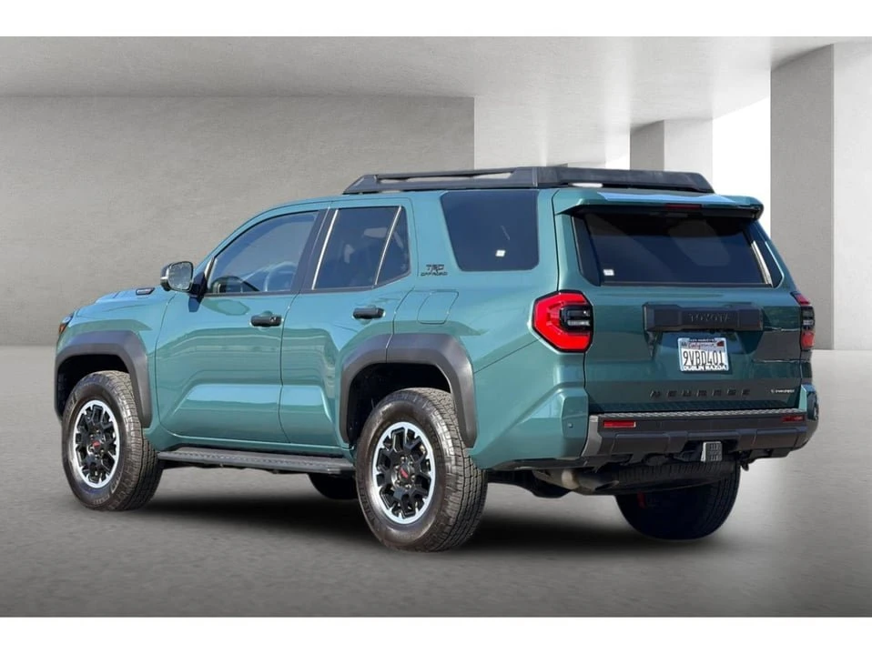 2025 Toyota 4Runner 6th Gen - Image 5 of 9