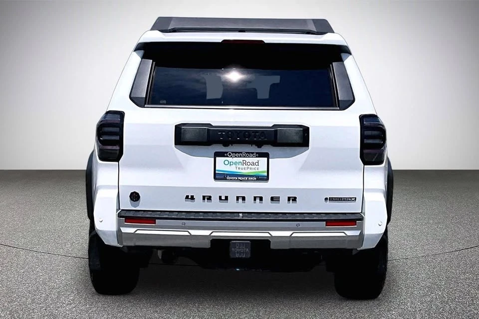 2025 Toyota 4Runner 6th Gen - Image 4 of 11